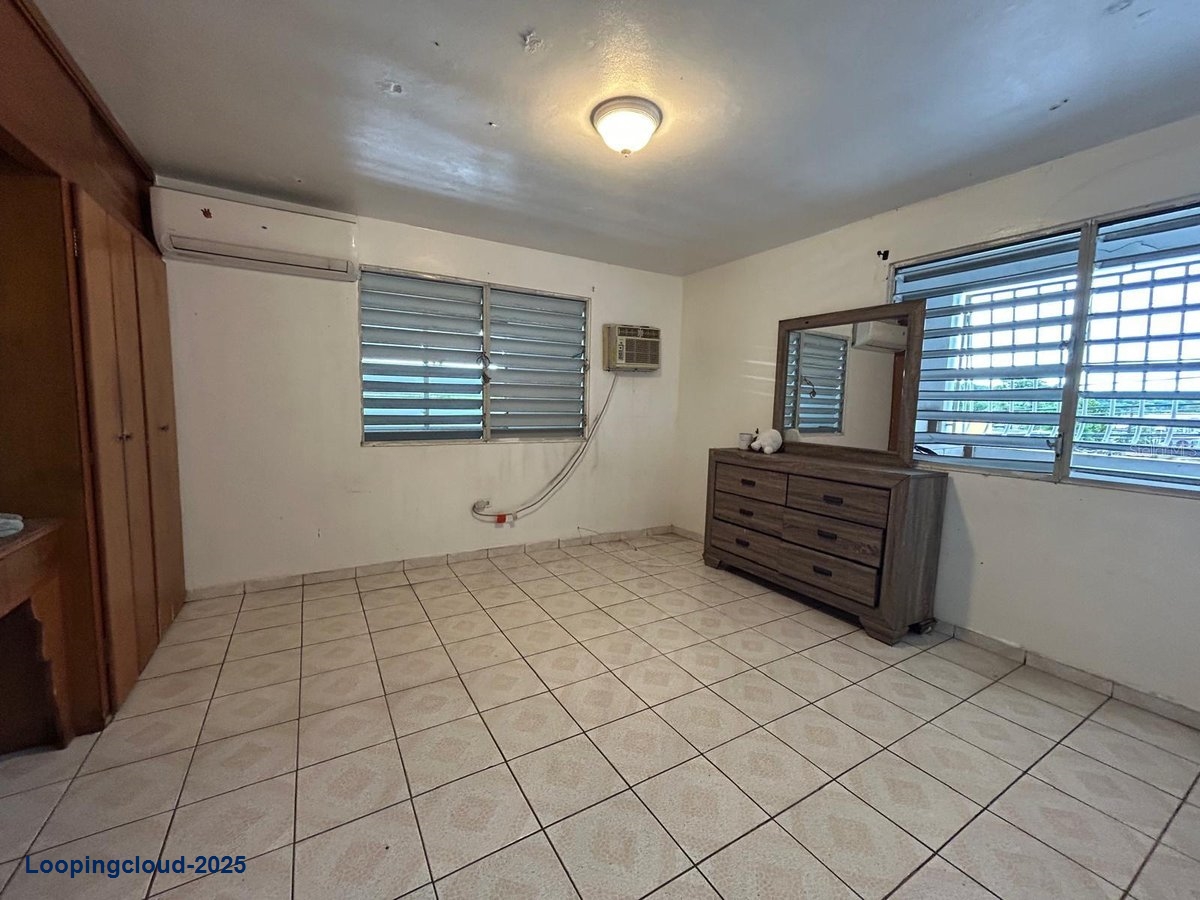 Commercial Property for Sale in Toa Alta Puerto Rico 00953