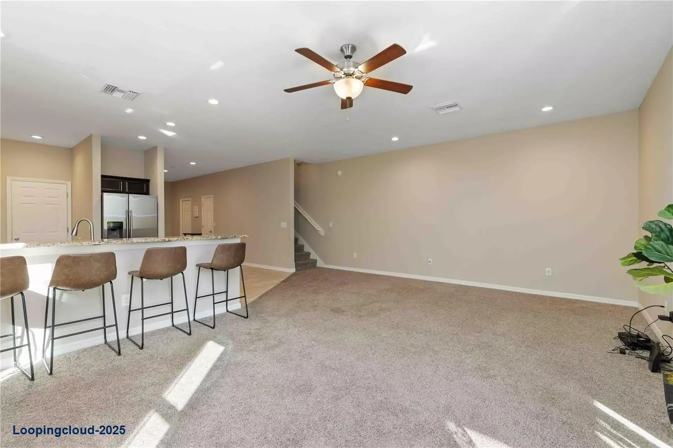 1218 GRANTHAM DR Sarasota