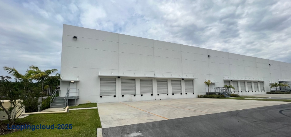 Beautiful Warehouse Office