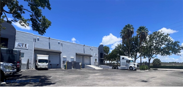 2500 W 84th Street #6 Hialeah Florida, 33016 | Warehouse + Office Space
