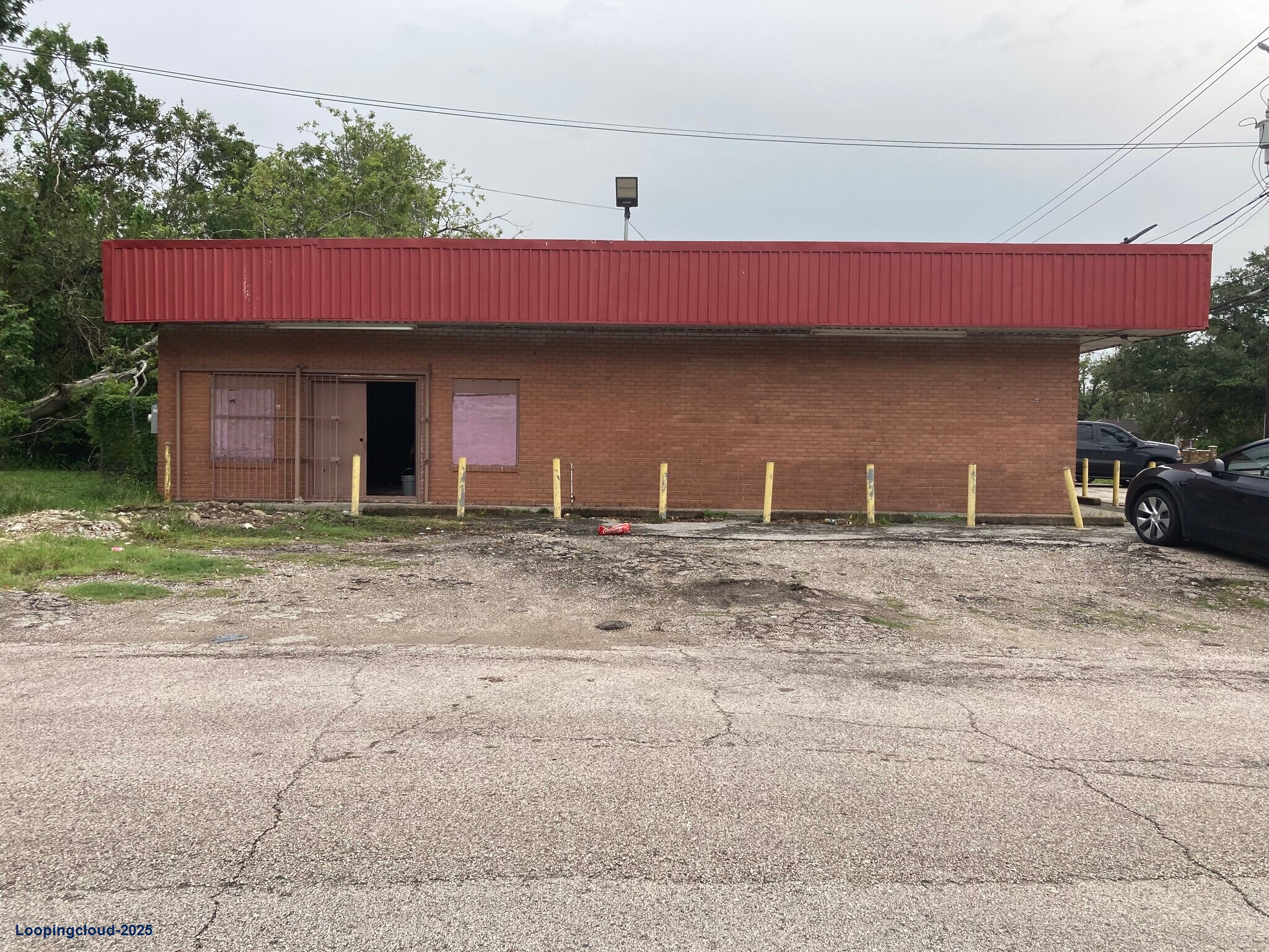 Shops at Grand MissionGrand Mission Boulevard & Beechnut Rd
