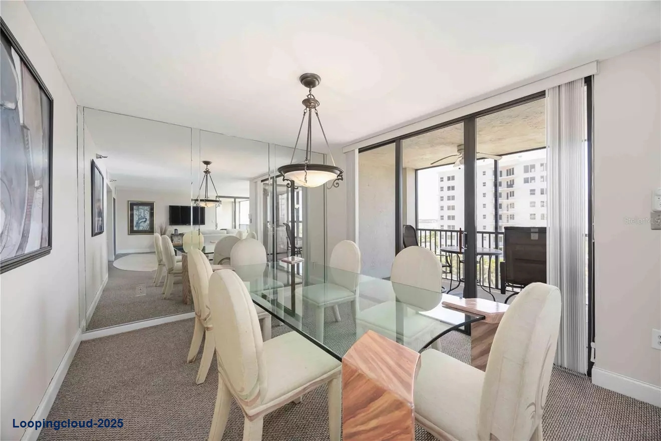 11 SUNSET DR #505 Sarasota