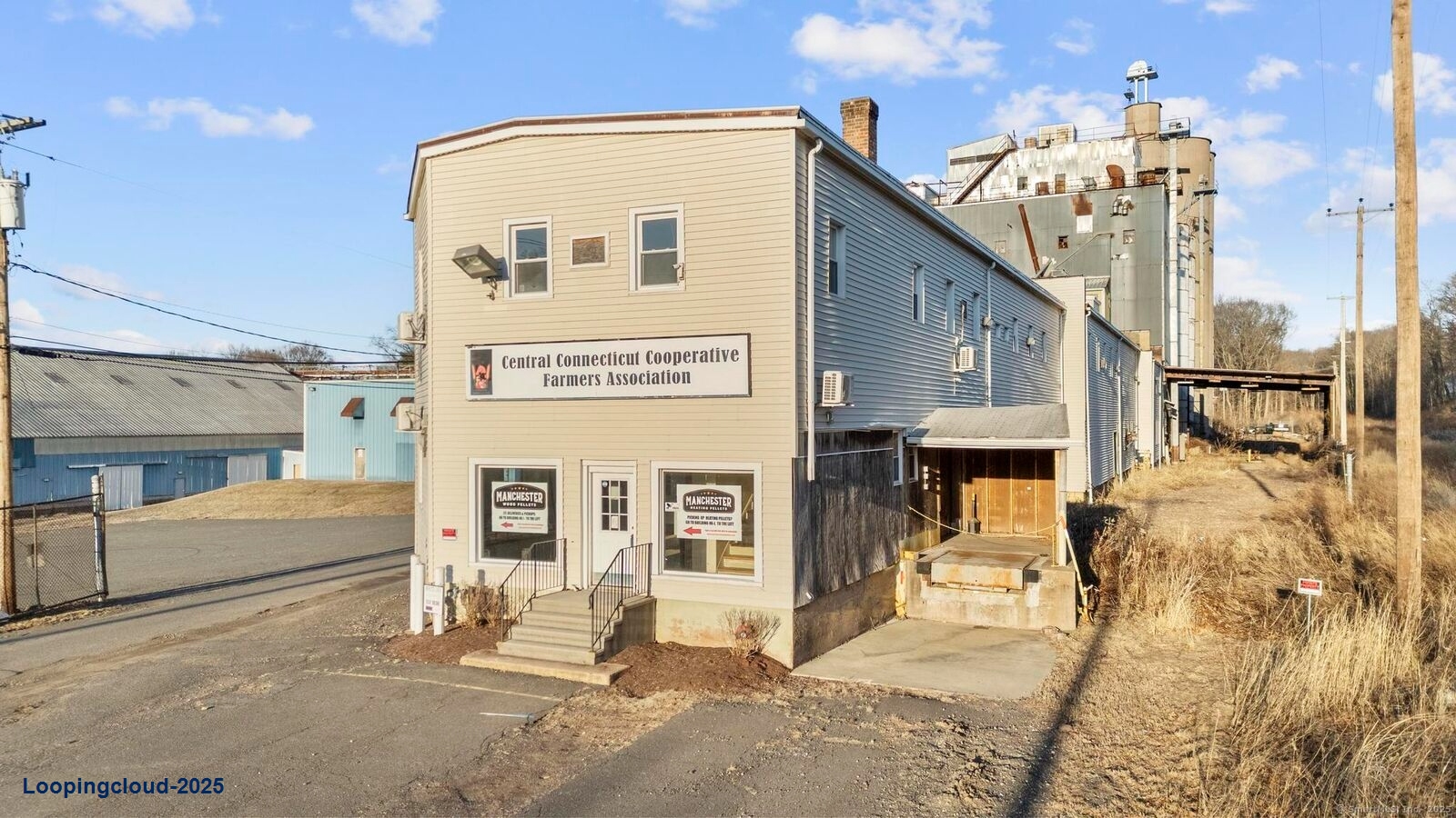 Expansive Multi-Building Warehouse/Manufacturing Complex