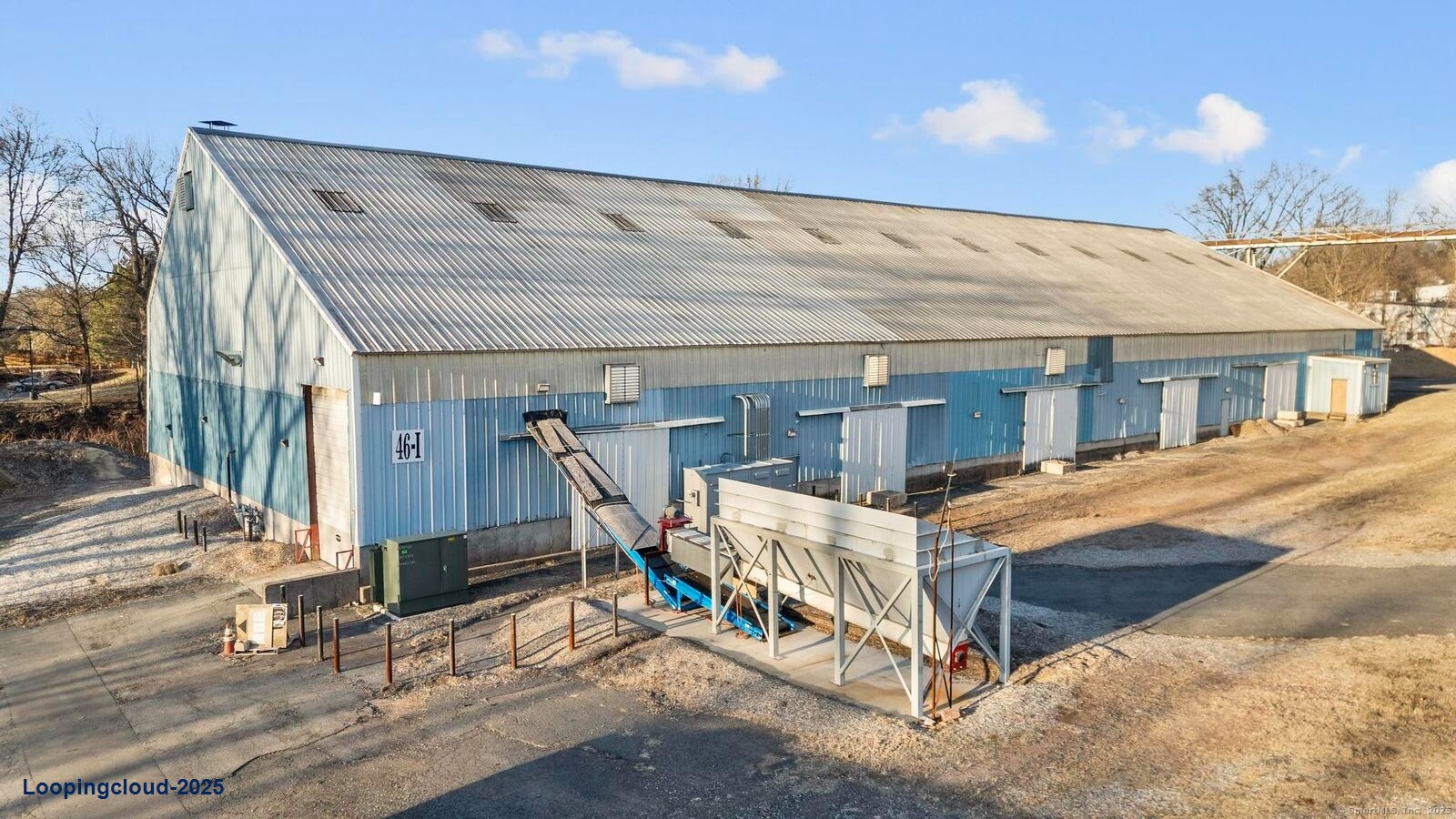 Expansive Multi-Building Warehouse/Manufacturing Complex