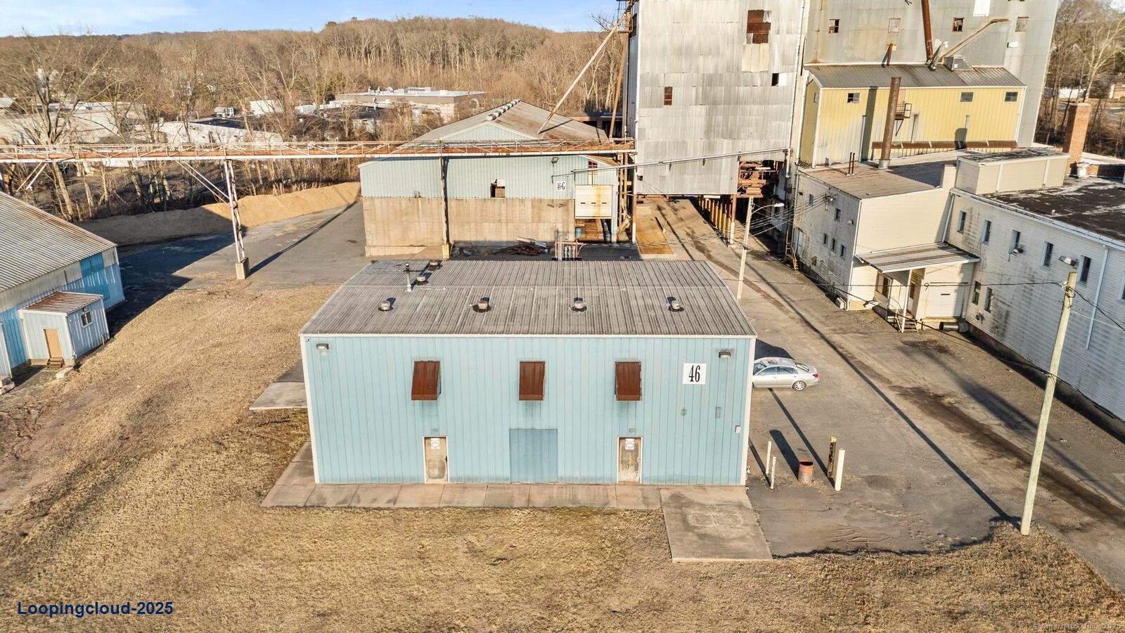 Expansive Multi-Building Warehouse/Manufacturing Complex