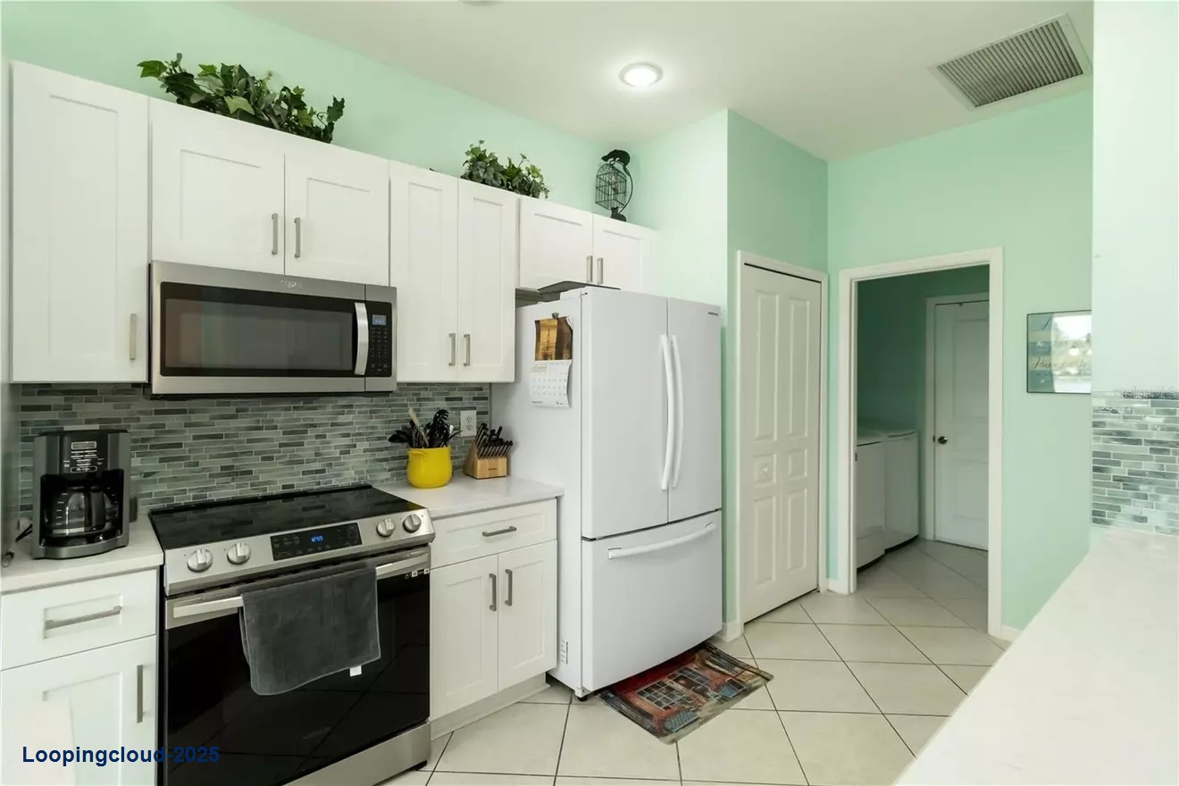 357 FAREHAM DR Venice