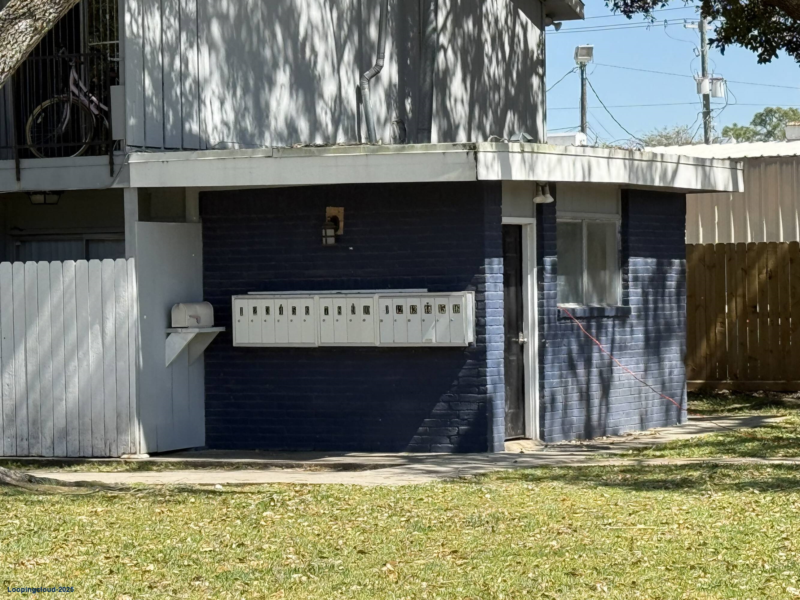 Mariner Apartment Complex: 16-Units