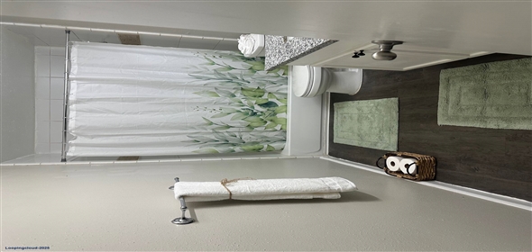 1101 E Main St League City Texas, 77573 | Mariner Apartment Complex: 16-Units