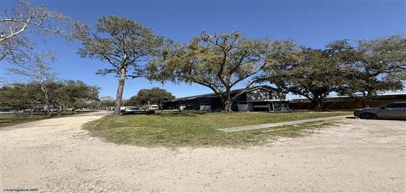 1101 E Main St League City Texas, 77573 | Mariner Apartment Complex: 16-Units