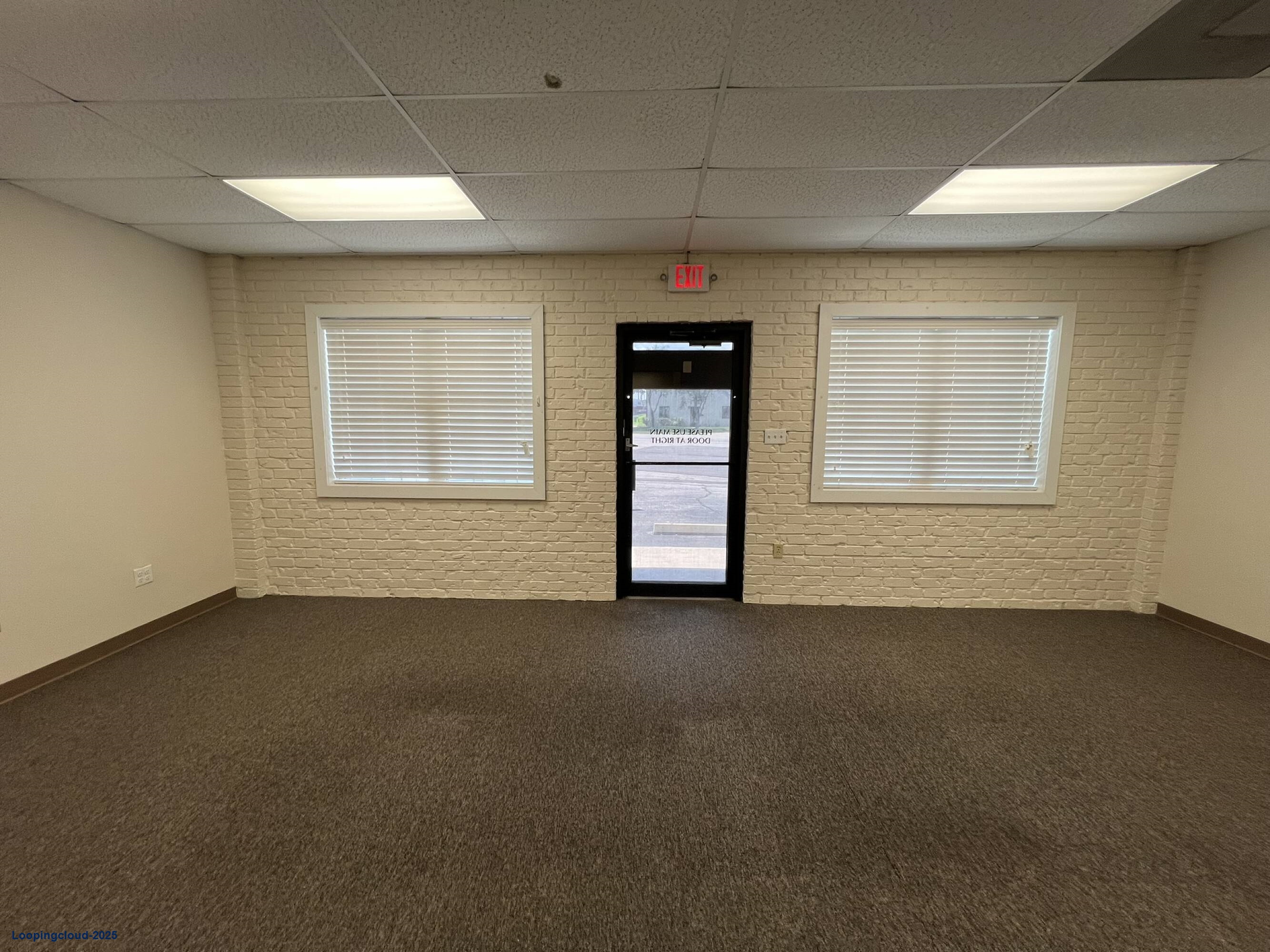 Free-standing Office/Retail Complex