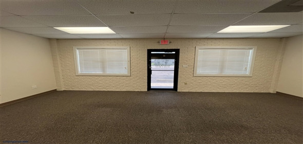 110 N Broadway St La Porte Texas, 77571 | Free-standing Office/Retail Complex