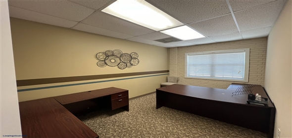 110 N Broadway St La Porte Texas, 77571 | Free-standing Office/Retail Complex