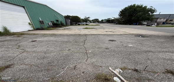 713 Nebraska St South Houston Texas, 77587 | South Houston Industrial Warehouse