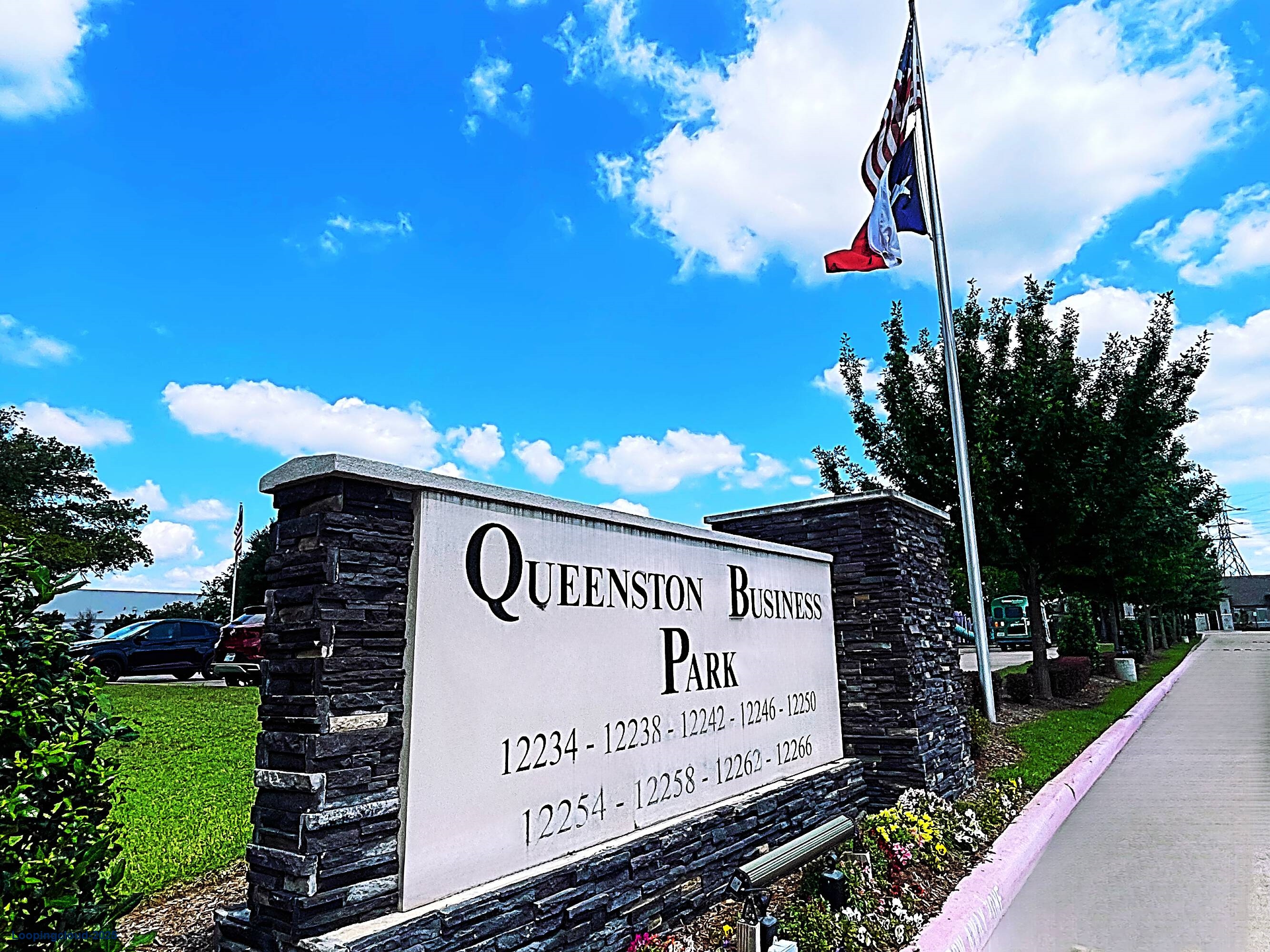 All-Inclusive Modern Retail/Office Space for Lease