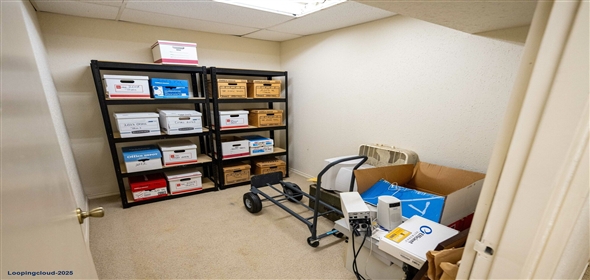 721 W Division St Arlington Texas, 76012 | Exceptional Opportunity for Owner-Users