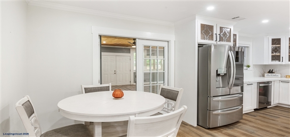 675 Inglewood Drive SE Smyrna Georgia, 30080 | Stunning Mid-Century Modern Ranch Farmhouse