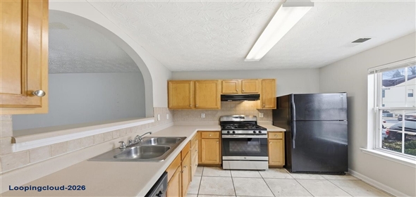 3216 Panthers Trace Decatur Georgia, 30034 | Well-Maintained 2-bed, 2.5-bath Townhome