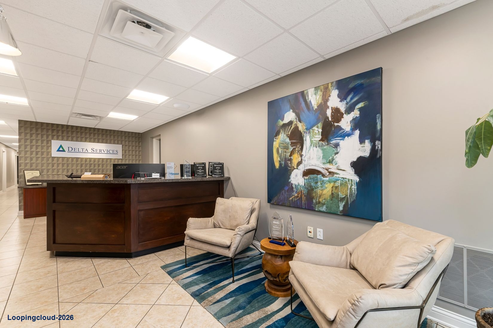 20,000 SF Office & Warehouse with Secure Yard – Ideal Contractor HQ