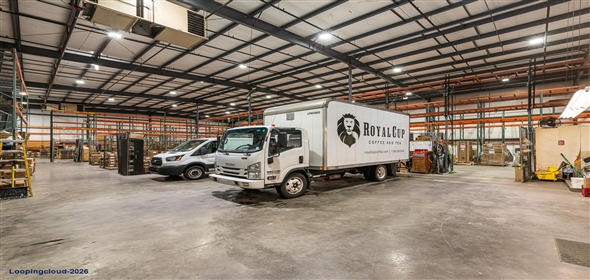 1118 Quality Choice Pl Louisville Kentucky, 40210 | Modern 20K SF Warehouse Facility with Dock & Drive-In Access