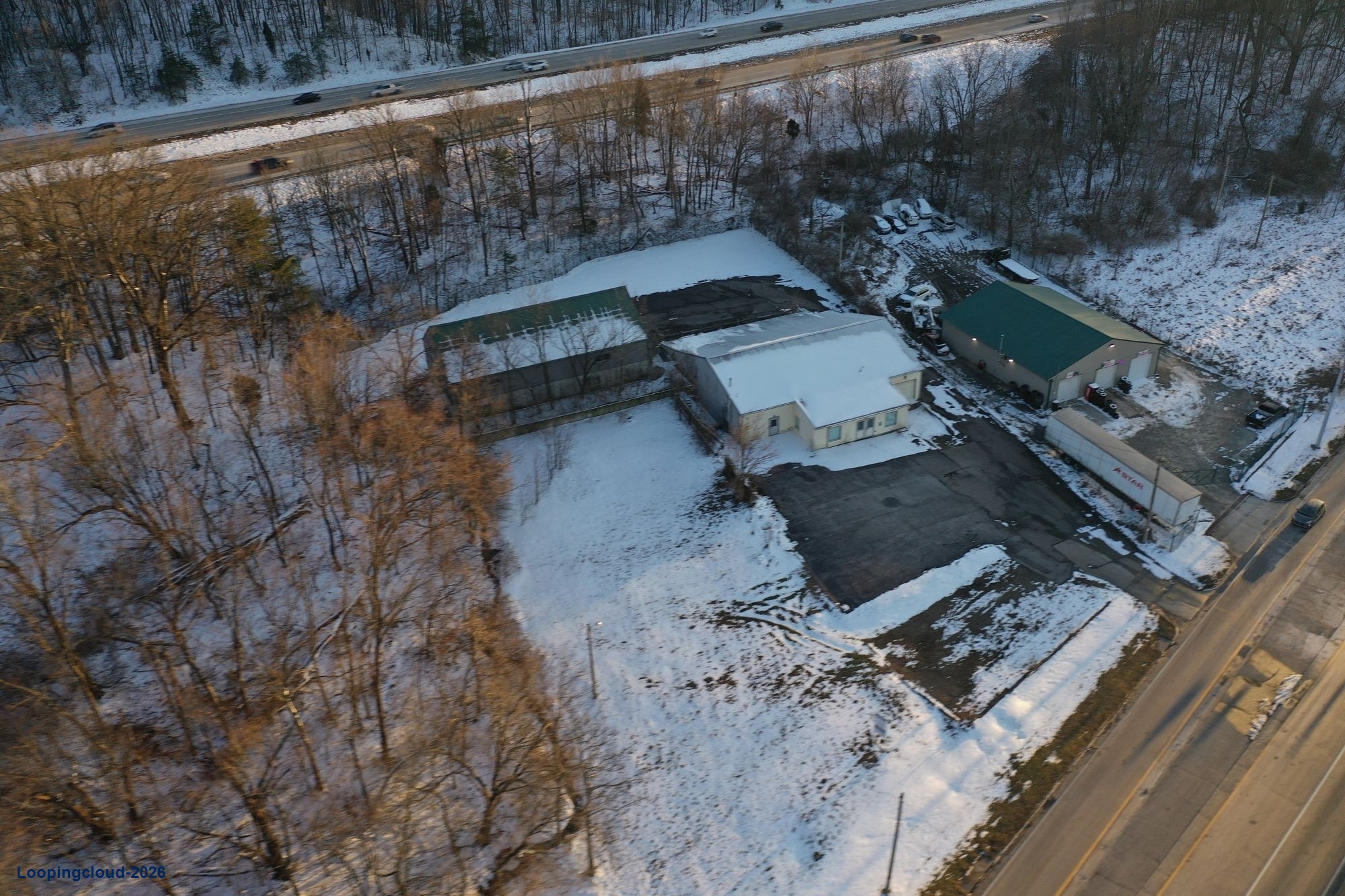 Highly Functional Warehouse & Office Space
