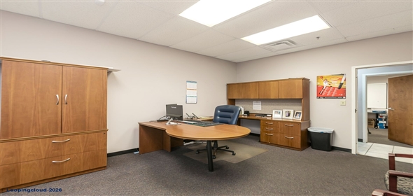 1118 Quality Choice P Louisville Kentucky, 40210 | Modern 20K SF Warehouse Facility with Dock & Drive-In Access