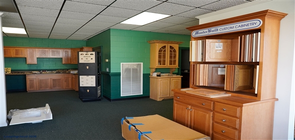 Hodgenville Kentucky, 42748 | Cabinet Manufacturing Business & Real Estate
