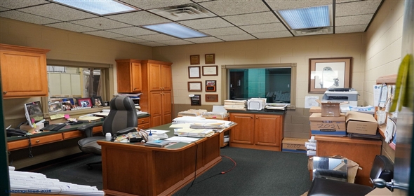 Hodgenville Kentucky, 42748 | Cabinet Manufacturing Business & Real Estate