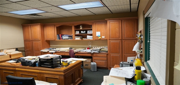 Hodgenville Kentucky, 42748 | Cabinet Manufacturing Business & Real Estate