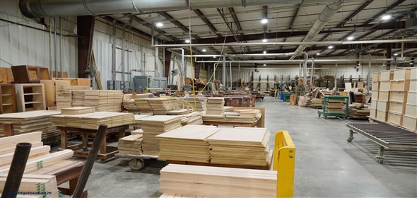 Hodgenville Kentucky, 42748 | Cabinet Manufacturing Business & Real Estate