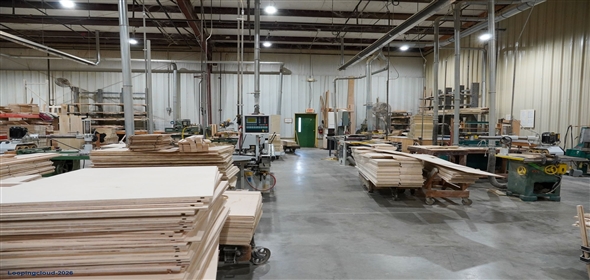Hodgenville Kentucky, 42748 | Cabinet Manufacturing Business & Real Estate