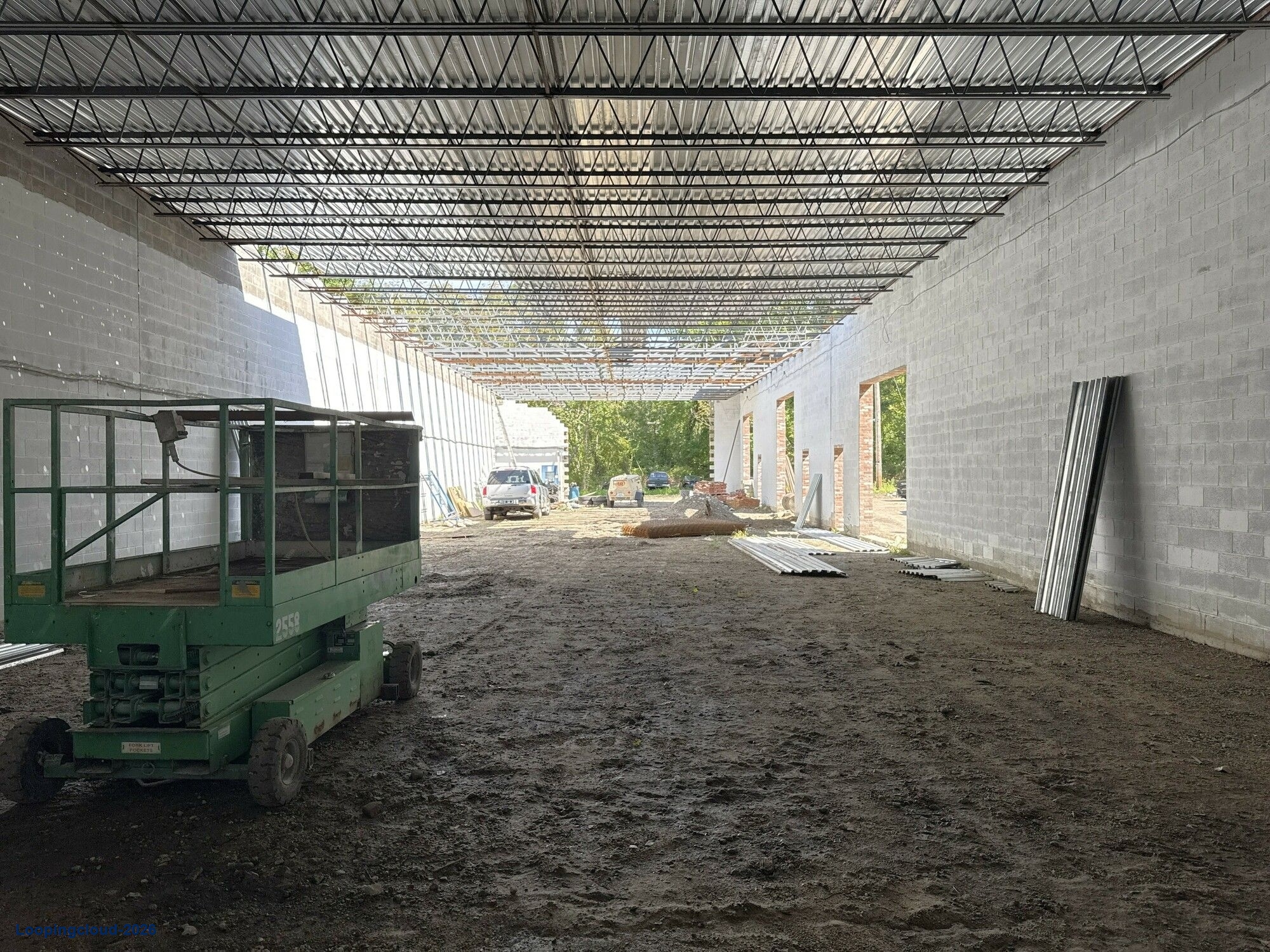 Warehouse/Distribution Center