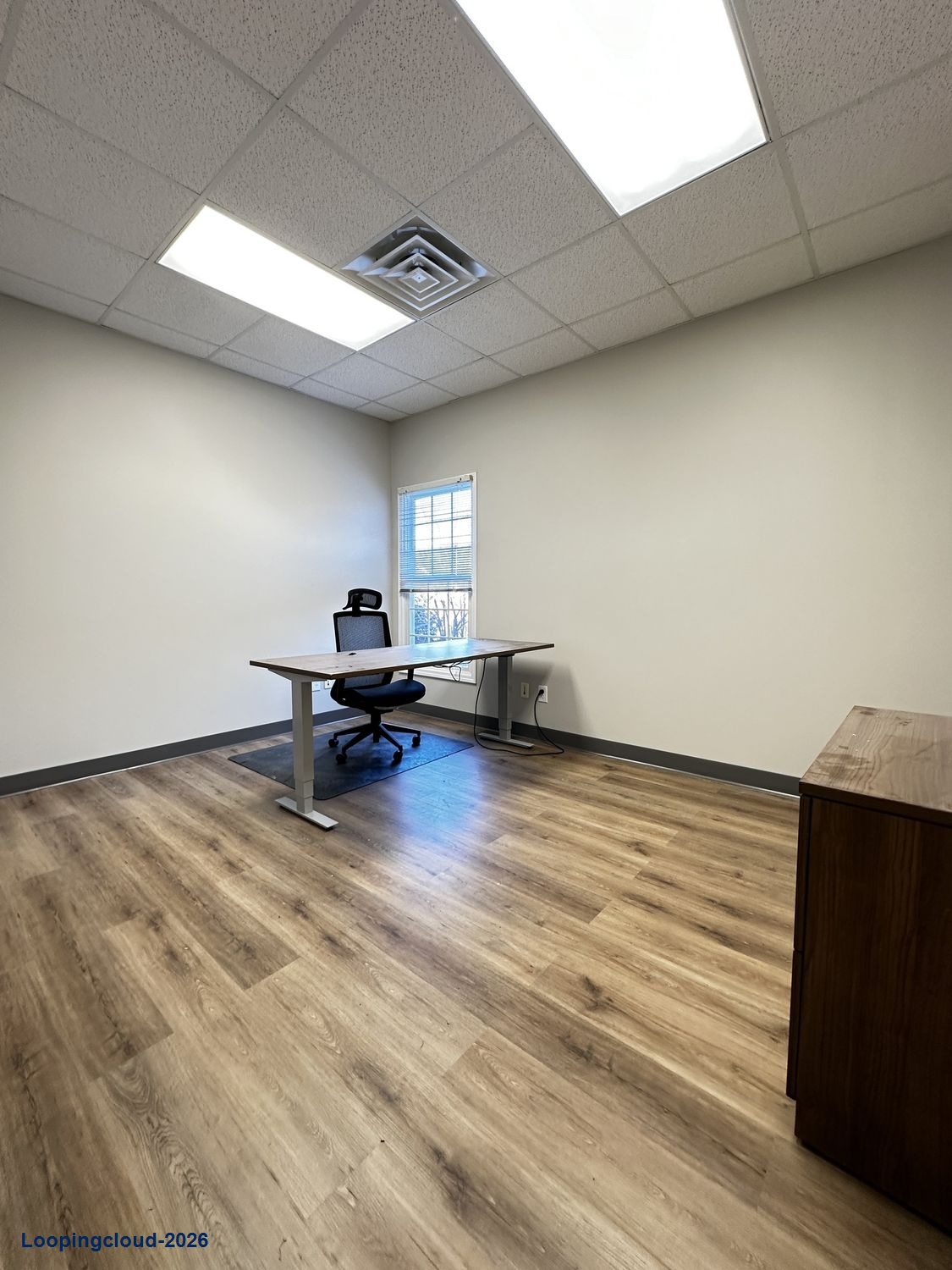 Office for Sale in Louisville Kentucky 40243