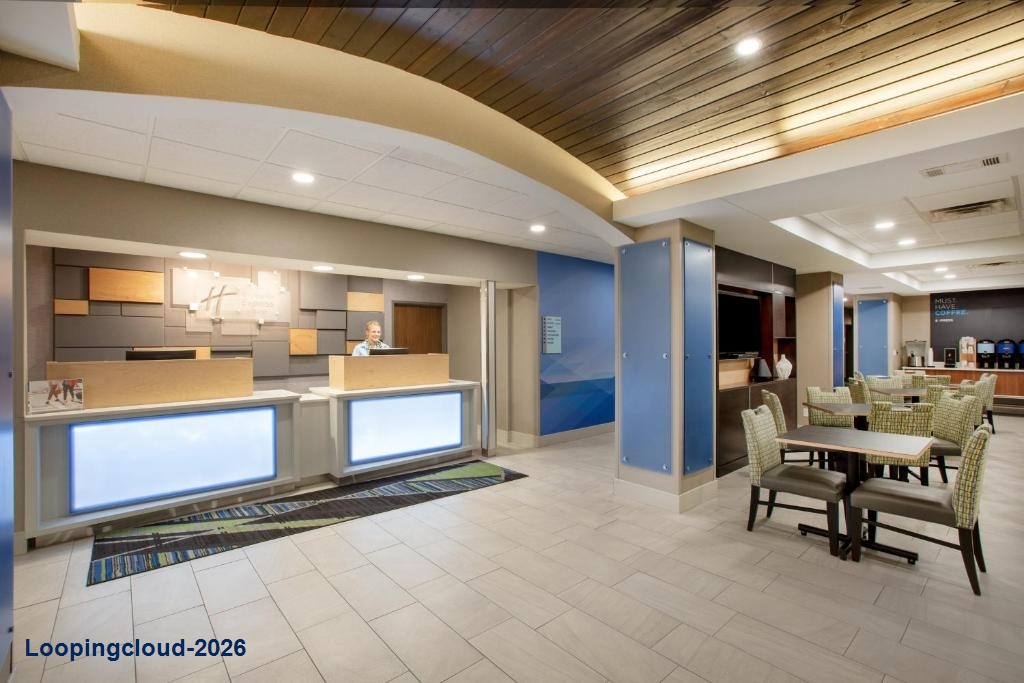 Holiday Inn Express & Suites Columbus NE