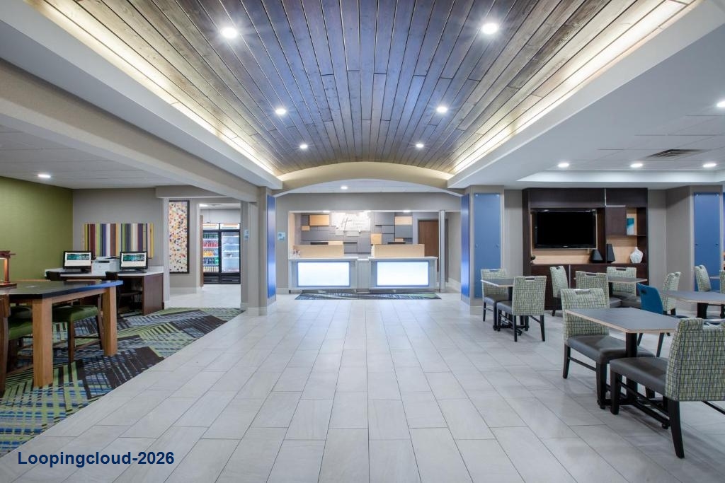 Holiday Inn Express & Suites Columbus NE