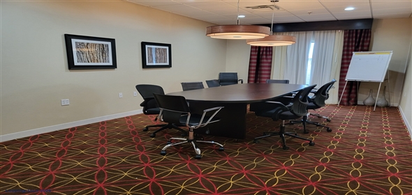 200 N. Centennial Dr. Mcpherson Kansas, 67460 | Hampton Inn McPherson KS