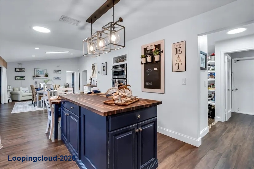 Exclusive Home in Plantation, FL.