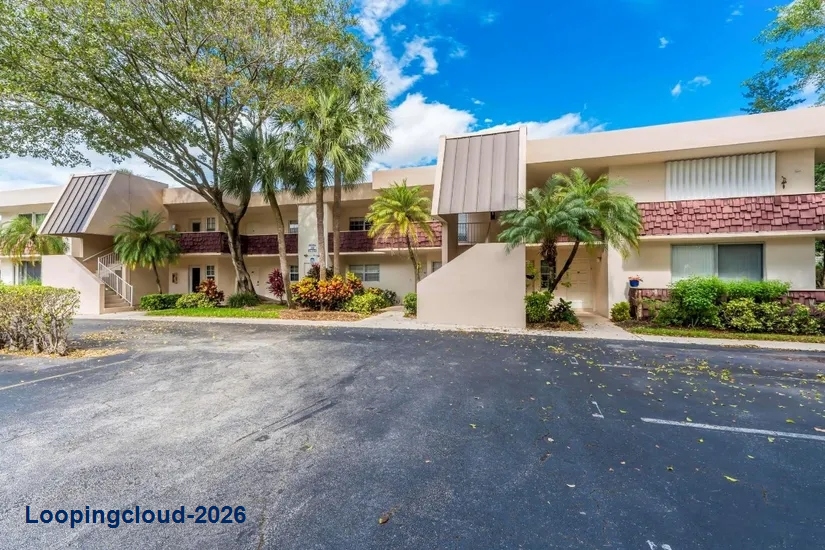 Beautifully Maintained 2-bedroom, 2-bath Condo