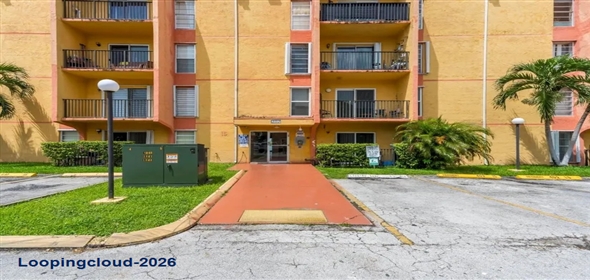 4805 Nw 7th 105-15 Miami Florida, 33126 | Updated 2/2 Condo in Sunset Villas Phase