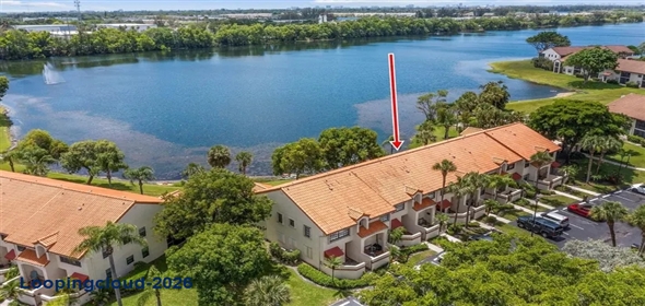 405 Liberty 405 Deerfield Bch Florida, 33442 | Beautifully Maintained first-floor Condo