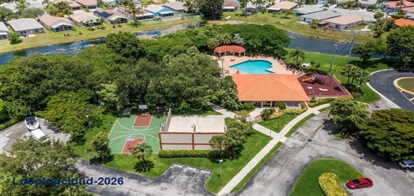 405 Liberty 405 Deerfield Bch Florida, 33442 | Beautifully Maintained first-floor Condo