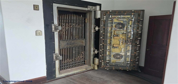 429 Main St Rockland Maine, 04841 | Historic Three-Story Office Building