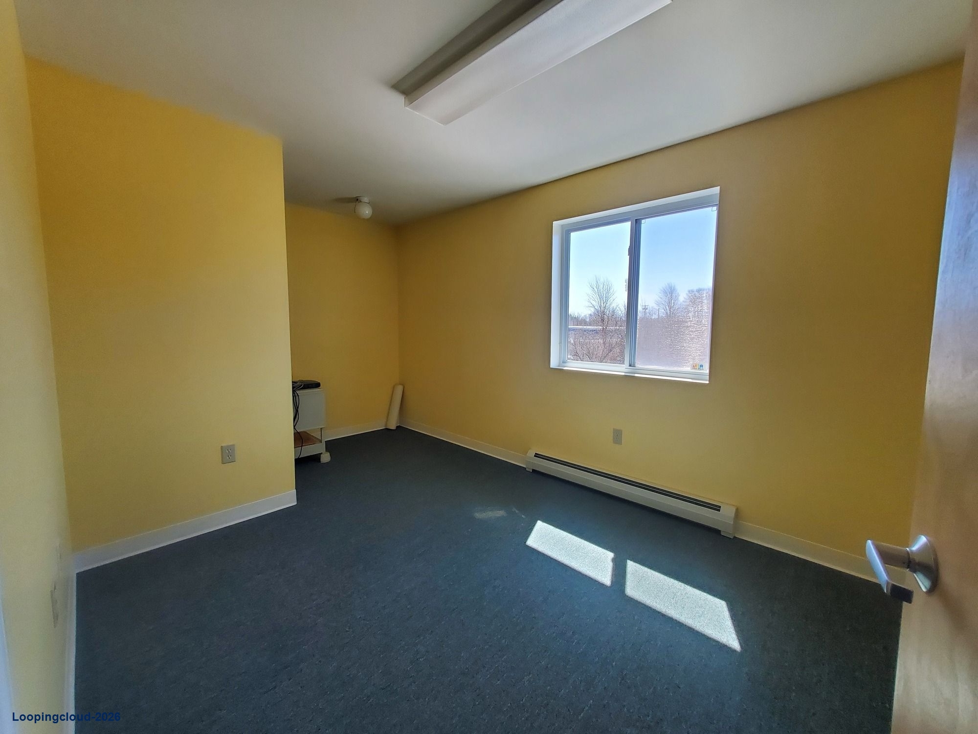 Exclusive Office for Lease