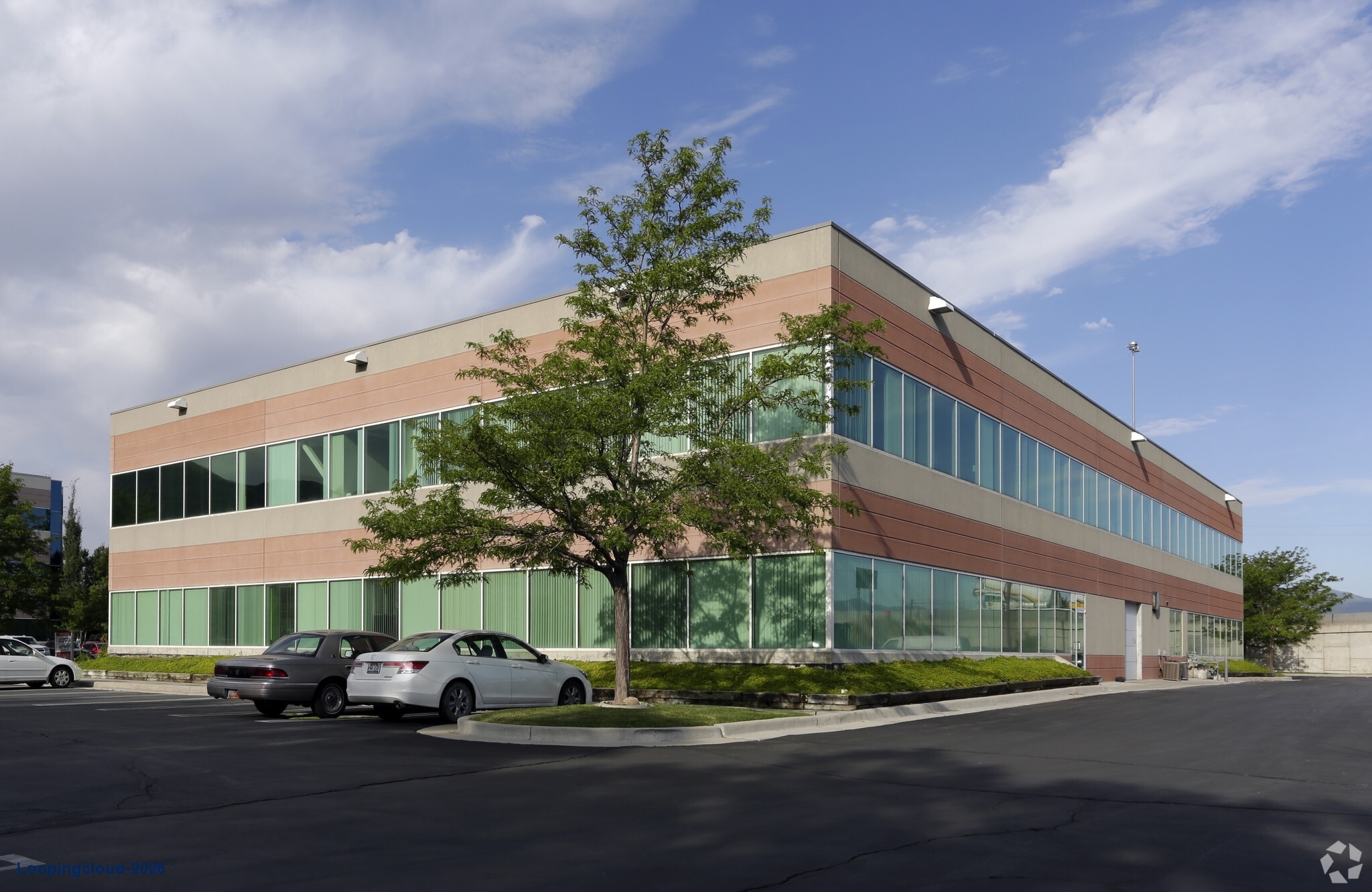 65 East Wadsworth Office
