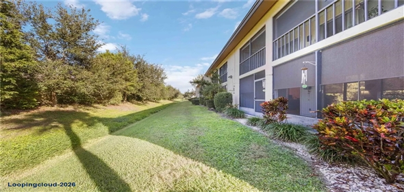 2756 CLUBHOUSE DR #101 Sarasota Florida, 34232 | Exclusive Condominium for Sale