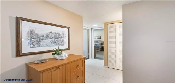 2756 CLUBHOUSE DR #101 Sarasota Florida, 34232 | Exclusive Condominium for Sale