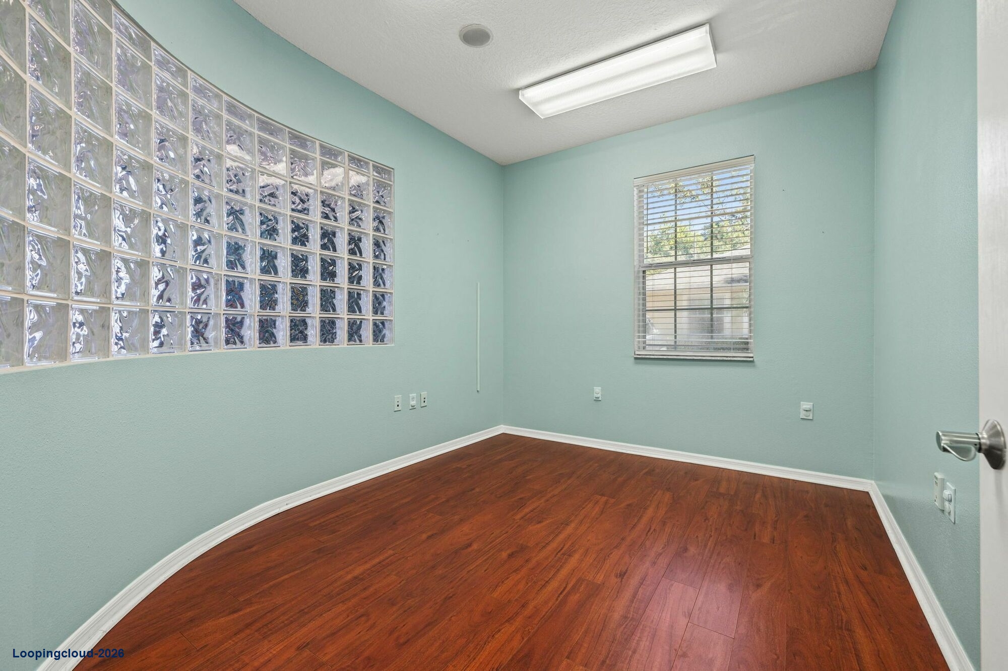 WESTCHASE PROFESSIONAL CENTER