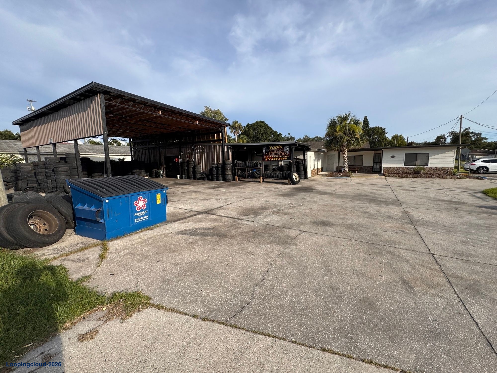 CI-ZONED TAMPA WAREHOUSE W/ OFFICE