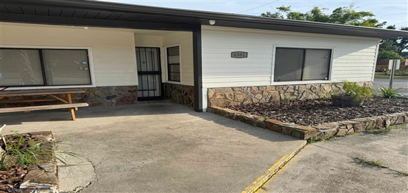6301 Causeway Blvd Tampa Florida, 33619 | CI-ZONED TAMPA WAREHOUSE W/ OFFICE