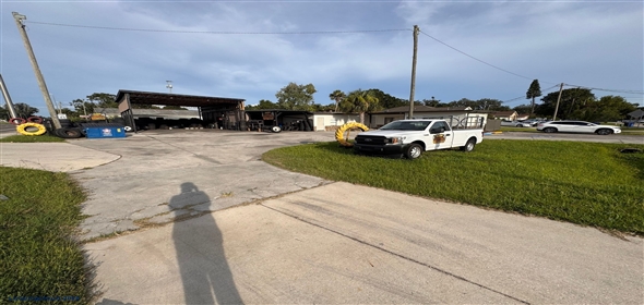 6301 Causeway Blvd Tampa Florida, 33619 | CI-ZONED TAMPA WAREHOUSE W/ OFFICE