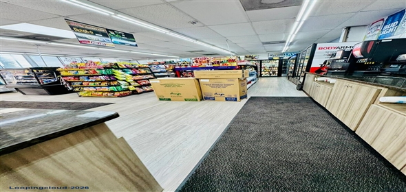 13851 7th Street Dade City Florida, 33525 | (7.35% CAP RATE) DADE CITY PURE NNN MARATHON GAS STATION W/ SIGNATURE 